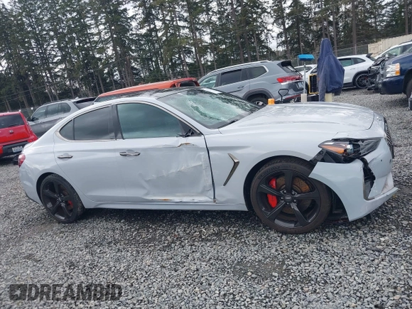 2019 Genesis G70 3.3T Advanced with VIN KMTG74LE6KU014118, listed as a IAAI auction lot 41752512 with 51,817 mi miles. Bid and sale history available at carsss.com. Image 14.