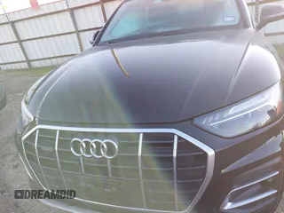 2021 Audi Q5 Prestige with VIN WA1CAAFY4M2101060, listed as a IAAI auction lot 41049047 with 51,712 mi miles. Bid and sale history available at carsss.com. Image 12.
