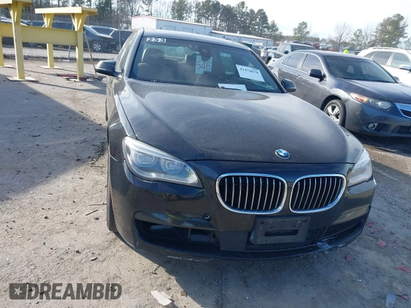 2015 BMW 7 Series 750Li xDrive with VIN WBAYF8C53FD655386, listed as a IAAI auction lot 41474678 with 122,160 mi miles and . Bid and sale history available at carsss.com. Image 12.