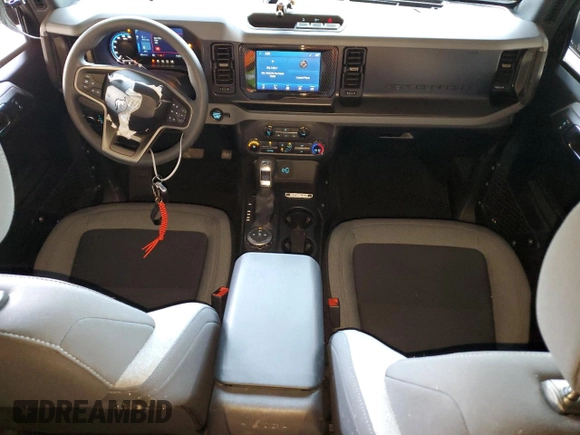 2022 Ford Bronco with VIN 1FMDE5BH4NLB88798, listed as a Copart auction lot 85670834 with 41,264 mi miles and Salvage Title. Bid and sale history available at DreamBid. Image 8.