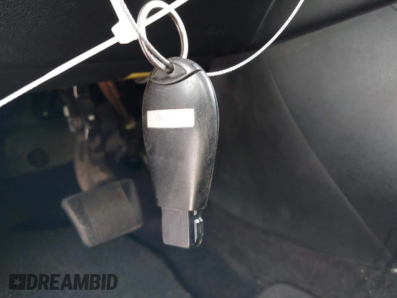 2016 Jeep Cherokee Altitude with VIN 1C4PJLAB2GW346507, listed as a IAAI auction lot 41924540 with 89,235 mi miles and . Bid and sale history available at DreamBid. Image 11.