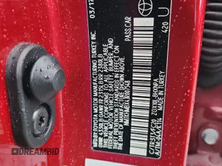 2018 Toyota C-HR XLE z VIN NMTKHMBX4JR007548, wystawiony jako Copart lot #59795215 z przebiegiem 91 407 mil mil oraz Szkoda całkowita • Salvage title. Historia ofert i sprzedaży dostępna na DreamBid. Obrazek 13.