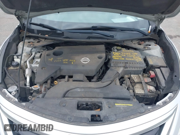 2013 Nissan Altima SV with VIN 1N4AL3AP7DC268367, listed as a IAAI auction lot 41911133 with 192,844 mi miles and . Bid and sale history available at carsss.com. Image 10.