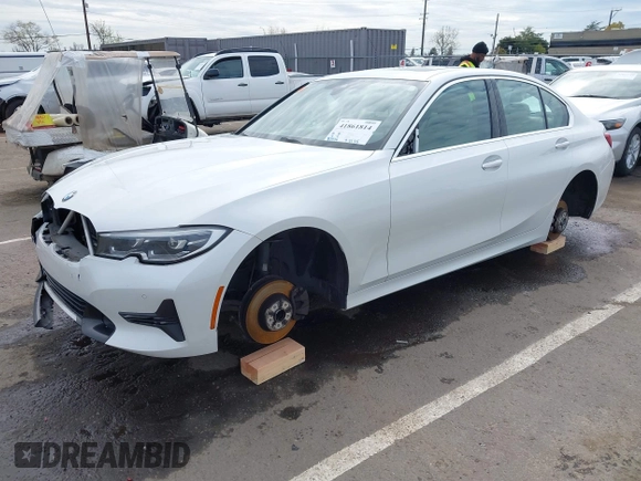 2021 BMW 3 Series 330i z VIN 3MW5R1J08M8C07261, wystawiony jako IAAI lot #41861814 z przebiegiem 87 426 mil mil oraz . Historia ofert i sprzedaży dostępna na DreamBid. Obrazek 17.