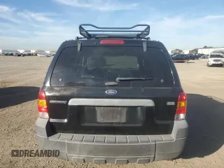 2006 Ford Escape XLS with VIN 1FMYU02Z56KA40201, listed as a Copart auction lot 82932994 with 178,430 mi miles and Salvage Title. Bid and sale history available at carsss.com. Image 6.