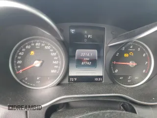 2017 Mercedes-Benz C 300 z VIN 55SWF4KB6HU195211, wystawiony jako Copart lot #58713615 z przebiegiem 87 742 mil mil oraz Szkoda całkowita • Salvage title. Historia ofert i sprzedaży dostępna na DreamBid. Obrazek 9.