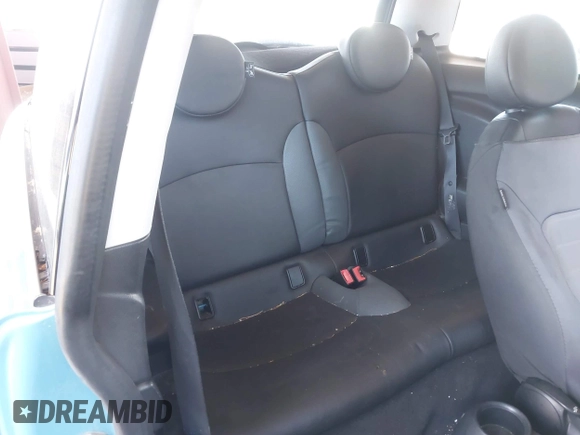2008 MINI Hardtop with VIN WMWMF33538TU66389, listed as a IAAI auction lot 42558735 with 151,041 mi miles and . Bid and sale history available at DreamBid. Image 8.