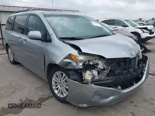 2011 Toyota Sienna XLE AAS с VIN 5TDYK3DCXBS115529, выставлен на аукционе IAAI как лот 42110044 с пробегом 175 280 миль миль и . История ставок и продаж доступна на DreamBid. Изображение 1.