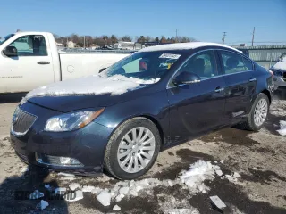 2013 Buick Regal Turbo Premium 2 with VIN 2G4GT5GV1D9194386, listed as a Copart auction lot 89401045 with 49,371 mi miles and Salvage Title. Bid and sale history available at carsss.com. Image 1.