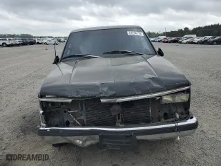 1997 Chevrolet C/K 1500 with VIN 1GCEC14M2VZ150842, listed as a Copart auction lot 51234715 with 4,233,921 mi miles and Salvage Title. Bid and sale history available at carsss.com. Image 5.