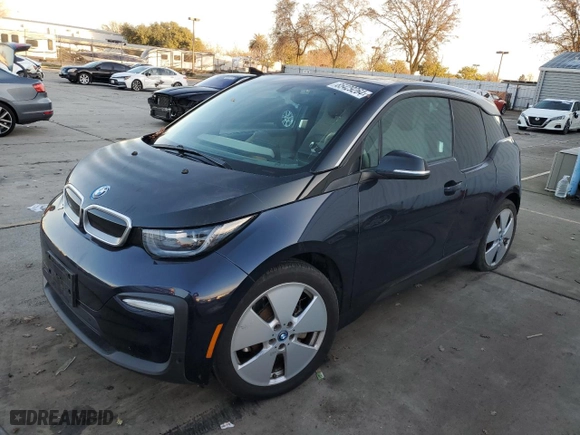2019 BMW i3 with VIN WBY8P4C57K7D27696, listed as a Copart auction lot 85429264 with 32,219 mi miles and Salvage Title. Bid and sale history available at carsss.com. Image 1.