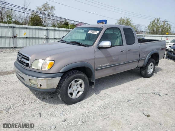 2002 Toyota Tundra SR5 with VIN 5TBBT44132S331903, listed as a Copart auction lot 53545335 with 104,186 mi miles and Clean Title. Bid and sale history available at carsss.com. Image 1.