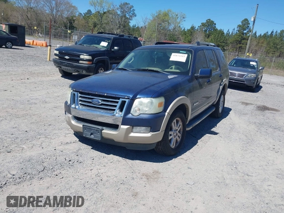2008 Ford Explorer Eddie Bauer with VIN 1FMEU64E68UB10277, listed as a IAAI auction lot 41872115 with 151,933 mi miles. Bid and sale history available at carsss.com. Image 2.