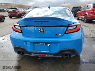 2022 Toyota GR86 Premium with VIN JF1ZNBE18N9752432, listed as a Copart auction lot 43601834 with 22,303 mi miles. Bid and sale history available at carsss.com. Image 6.