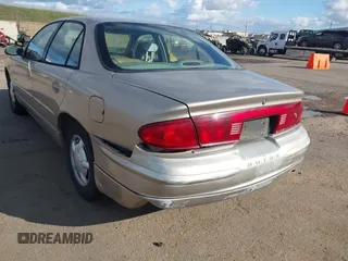 2001 Buick Regal LS with VIN 2G4WB55K411155342, listed as a IAAI auction lot 41583568 with 132,278 mi miles. Bid and sale history available at carsss.com. Image 6.