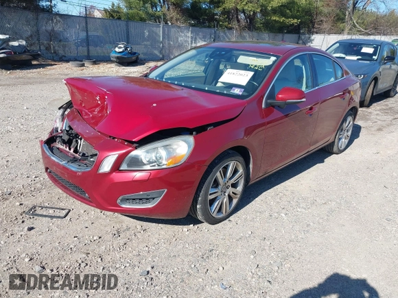 2011 Volvo S60 with VIN YV1902FHXB2009211, listed as a IAAI auction lot 41822023 with 104,013 mi miles and . Bid and sale history available at DreamBid. Image 2.