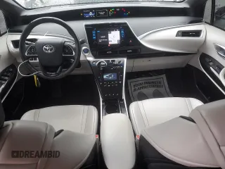 2017 Toyota Mirai z VIN JTDBVRBD7HA003661, wystawiony jako Copart lot #56631785 z przebiegiem 48 357 mil mil oraz Czysty tytuł • Clean title. Historia ofert i sprzedaży dostępna na DreamBid. Obrazek 8.