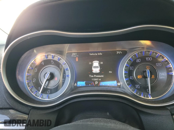 2015 Chrysler 300 Limited with VIN 2C3CCAAG2FH802855, listed as a Copart auction lot 42386825 with 113,697 mi miles and Salvage Title. Bid and sale history available at carsss.com. Image 9.