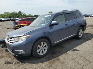 2012 Toyota Highlander with VIN 5TDBK3EH5CS126942, listed as a Copart auction lot 62644585 with 110,459 mi miles and Salvage title. Bid and sale history available at DreamBid. Image 1.