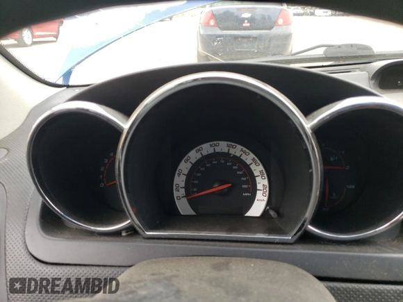 2009 Pontiac G3 z VIN KL2TV65E89B389738, wystawiony jako Copart lot #61396864 z przebiegiem Nie podano mil oraz Nie do naprawy. Historia ofert i sprzedaży dostępna na DreamBid. Obrazek 9.