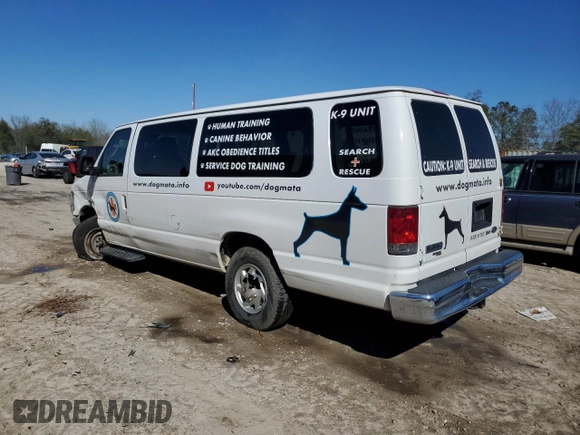 2014 Ford Econoline Passenger XL z VIN 1FBSS3BL8EDA99831, wystawiony jako Copart lot #45062605 z przebiegiem 121 006 mil mil oraz Szkoda całkowita • Salvage title. Historia ofert i sprzedaży dostępna na DreamBid. Obrazek 2.