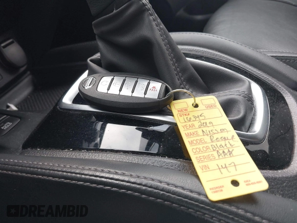 2019 Nissan Rogue SL with VIN 5N1AT2MT9KC749923, listed as a IAAI auction lot 41499939 with 39,193 mi miles and . Bid and sale history available at DreamBid. Image 11.