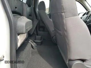 2022 Nissan Frontier SV z VIN 1N6ED1CL1NN696364, wystawiony jako Copart lot #54834815 z przebiegiem 45 901 mil mil oraz Szkoda całkowita • Salvage title. Historia ofert i sprzedaży dostępna na DreamBid. Obrazek 10.