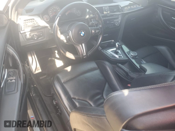 2015 BMW M4 with VIN WBS3R9C57FK332862, listed as a Copart auction lot 59395104 with 63,112 mi miles and Salvage Title. Bid and sale history available at carsss.com. Image 8.
