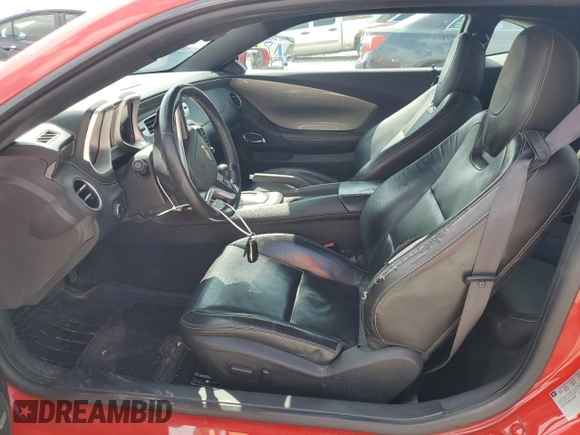 2013 Chevrolet Camaro LT z VIN 2G1FC1E3XD9126848, wystawiony jako Copart lot #59735855 z przebiegiem 194 119 mil mil oraz Szkoda całkowita • Salvage title. Historia ofert i sprzedaży dostępna na DreamBid. Obrazek 7.