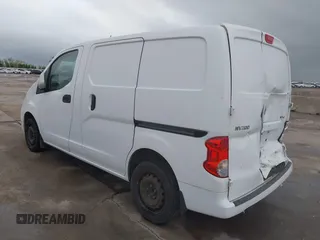 2018 Nissan NV200 S with VIN 3N6CM0KN4JK691809, listed as a IAAI auction lot 41945698 with 186,182 mi miles and . Bid and sale history available at DreamBid. Image 3.