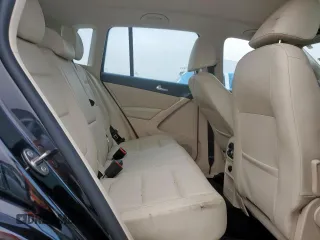 2016 Volkswagen Tiguan S с VIN WVGAV7AX5GW501723, выставлен на аукционе Copart как лот 60567935 с пробегом 65 660 миль миль и Списание • Salvage title. История ставок и продаж доступна на DreamBid. Изображение 11.