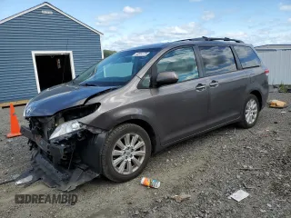 2013 Toyota Sienna XLE с VIN 5TDDK3DC2DS065291, выставлен на аукционе Copart как лот 60814175 с пробегом 170 626 миль миль и Чистый • Clean title. История ставок и продаж доступна на DreamBid. Изображение 1.