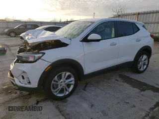 2020 Buick Encore GX Preferred with VIN KL4MMCSL4LB109143, listed as a Copart auction lot 84866854 with 31,639 mi miles and Salvage Title. Bid and sale history available at carsss.com. Image 1.