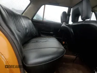 1984 FIAT 124 Spider z VIN SUP115CC602154116, wystawiony jako Copart lot #82469494 z przebiegiem 3 613 mil mil oraz Szkoda całkowita • Salvage title. Historia ofert i sprzedaży dostępna na DreamBid. Obrazek 10.