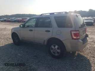 2008 Ford Escape XLT with VIN 1FMCU03178KD39680, listed as a Copart auction lot 62017805 with 149,799 mi miles and Salvage title. Bid and sale history available at DreamBid. Image 2.