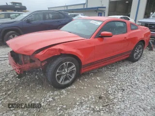 2014 Ford Mustang V6 with VIN 1ZVBP8AM6E5210808, listed as a Copart auction lot 60416055 with 199,515 mi miles and Clean title. Bid and sale history available at DreamBid. Image 1.