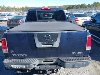 2011 Nissan Titan SL with VIN 1N6AA0EC0BN323844, listed as a IAAI auction lot 41768462 with 106,732 mi miles. Bid and sale history available at carsss.com. Image 17.