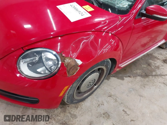 2013 Volkswagen Beetle 2.5L with VIN 3VWJP7AT3DM606135, listed as a IAAI auction lot 42006924 with 78,534 mi miles and . Bid and sale history available at DreamBid. Image 17.