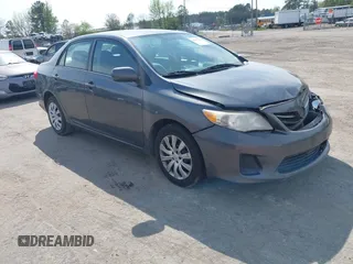 2013 Toyota Corolla L with VIN 2T1BU4EE7DC100830, listed as a IAAI auction lot 42032150 with 205,914 mi miles. Bid and sale history available at carsss.com. Image 1.