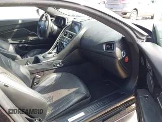 2018 Aston Martin DB11 z VIN SCFRMFAV5JGL04914, wystawiony jako IAAI lot #41538145 z przebiegiem 40 703 mil mil oraz . Historia ofert i sprzedaży dostępna na DreamBid. Obrazek 5.
