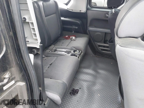 2004 Honda Element EX with VIN 5J6YH18674L007553, listed as a IAAI auction lot 41801717 with 251,458 mi miles and . Bid and sale history available at DreamBid. Image 8.