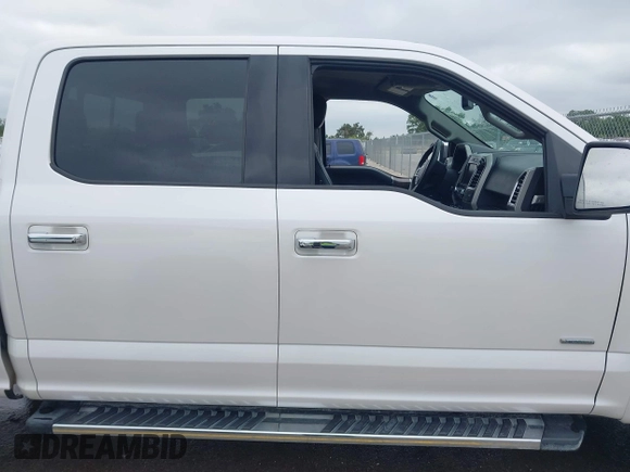 2015 Ford F-150 XL with VIN 1FTEW1CG7FKF16050, listed as a IAAI auction lot 42209687 with 150,370 mi miles and . Bid and sale history available at DreamBid. Image 13.
