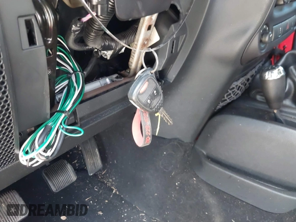 2016 Jeep Wrangler Unlimited Rubicon with VIN 1C4HJWFG7GL128994, listed as a IAAI auction lot 40503403 with 85,950 mi miles. Bid and sale history available at carsss.com. Image 11.