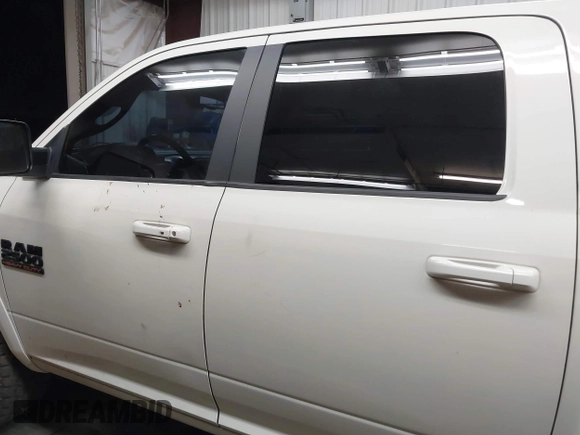 2017 Ram 2500 Laramie with VIN 3C6UR5FL1HG726325, listed as a IAAI auction lot 42315570 with 104,038 mi miles and . Bid and sale history available at DreamBid. Image 14.