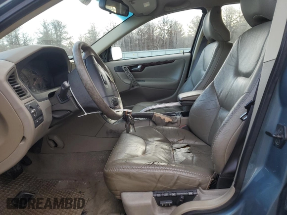 2002 Volvo V70 with VIN YV1SZ58D321079092, listed as a Copart auction lot 43993605 with Not provided miles and Clean title. Bid and sale history available at DreamBid. Image 7.