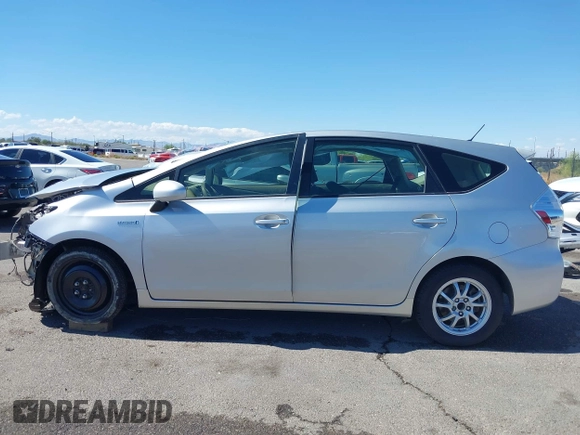 2014 Toyota Prius Two with VIN JTDZN3EU5EJ008179, listed as a IAAI auction lot 42374243 with Not provided miles and . Bid and sale history available at DreamBid. Image 14.