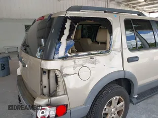 2006 Ford Explorer XLT with VIN 1FMEU63E56UA28913, listed as a IAAI auction lot 42571206 with 156,020 mi miles and . Bid and sale history available at DreamBid. Image 6.