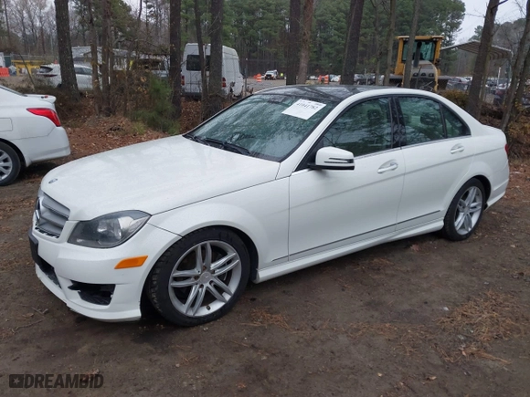 2012 Mercedes-Benz C-Class C 300 Sport with VIN WDDGF8BB7CA597677, listed as a IAAI auction lot 41041782 with NaN miles. Bid and sale history available at carsss.com. Image 17.