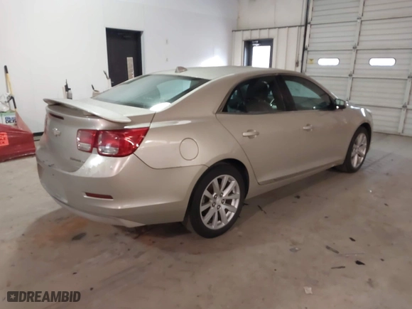 2013 Chevrolet Malibu LT with VIN 1G11E5SA3DF265015, listed as a IAAI auction lot 41400138 with 180,301 mi miles. Bid and sale history available at carsss.com. Image 4.