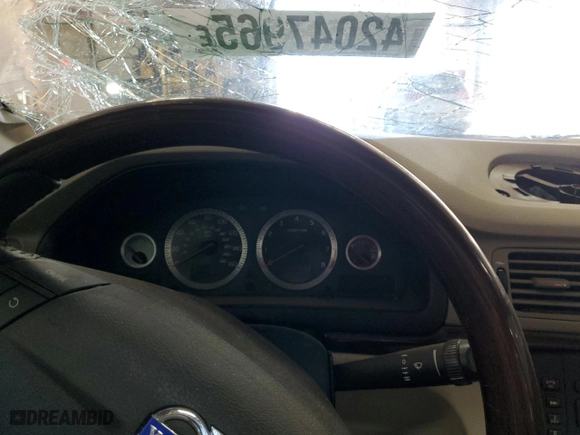 2004 Volvo S80 with VIN YV1TS91Z141351471, listed as a Copart auction lot 42047965 with 0 mi miles and Salvage Title. Bid and sale history available at carsss.com. Image 9.